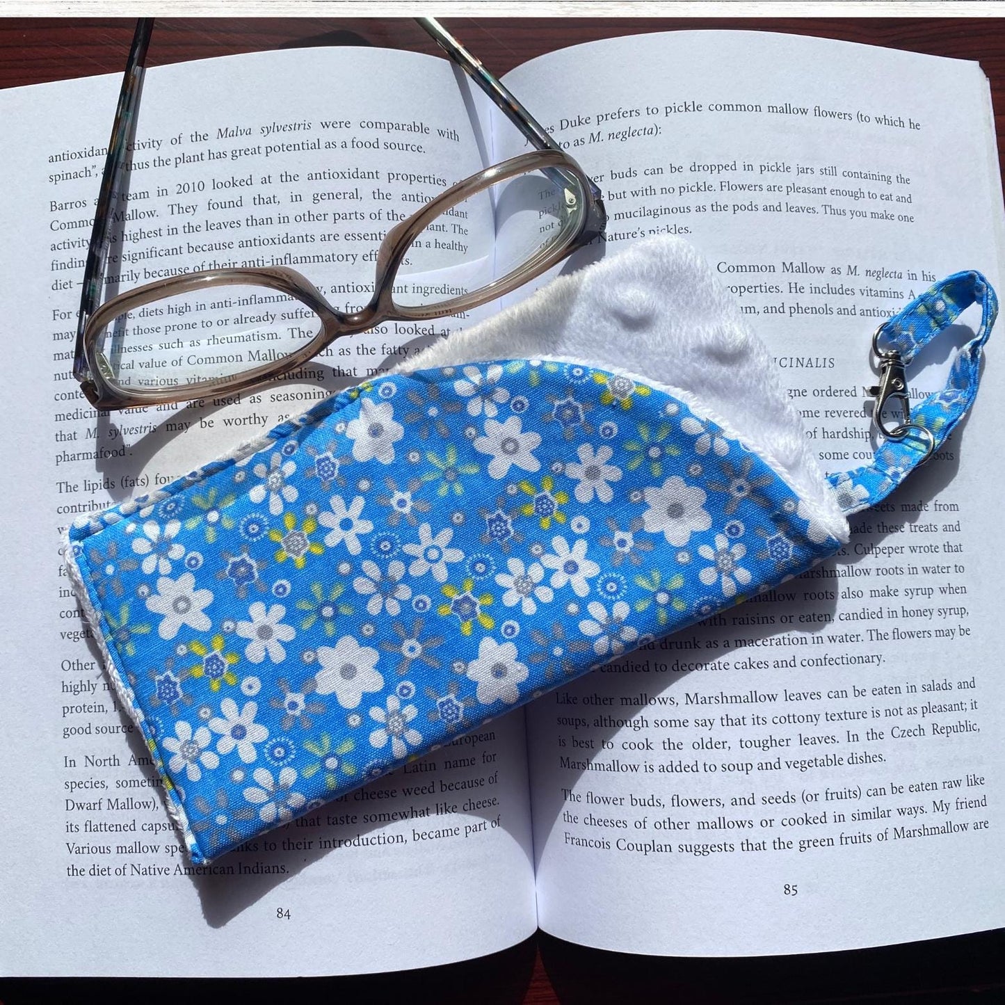 Handmade Soft Glasses Case | Padded Glasses Case | Sunglasses Sleeve | Reading Glasses Case | Fabric Glasses Case | Handmade Fabric Gift